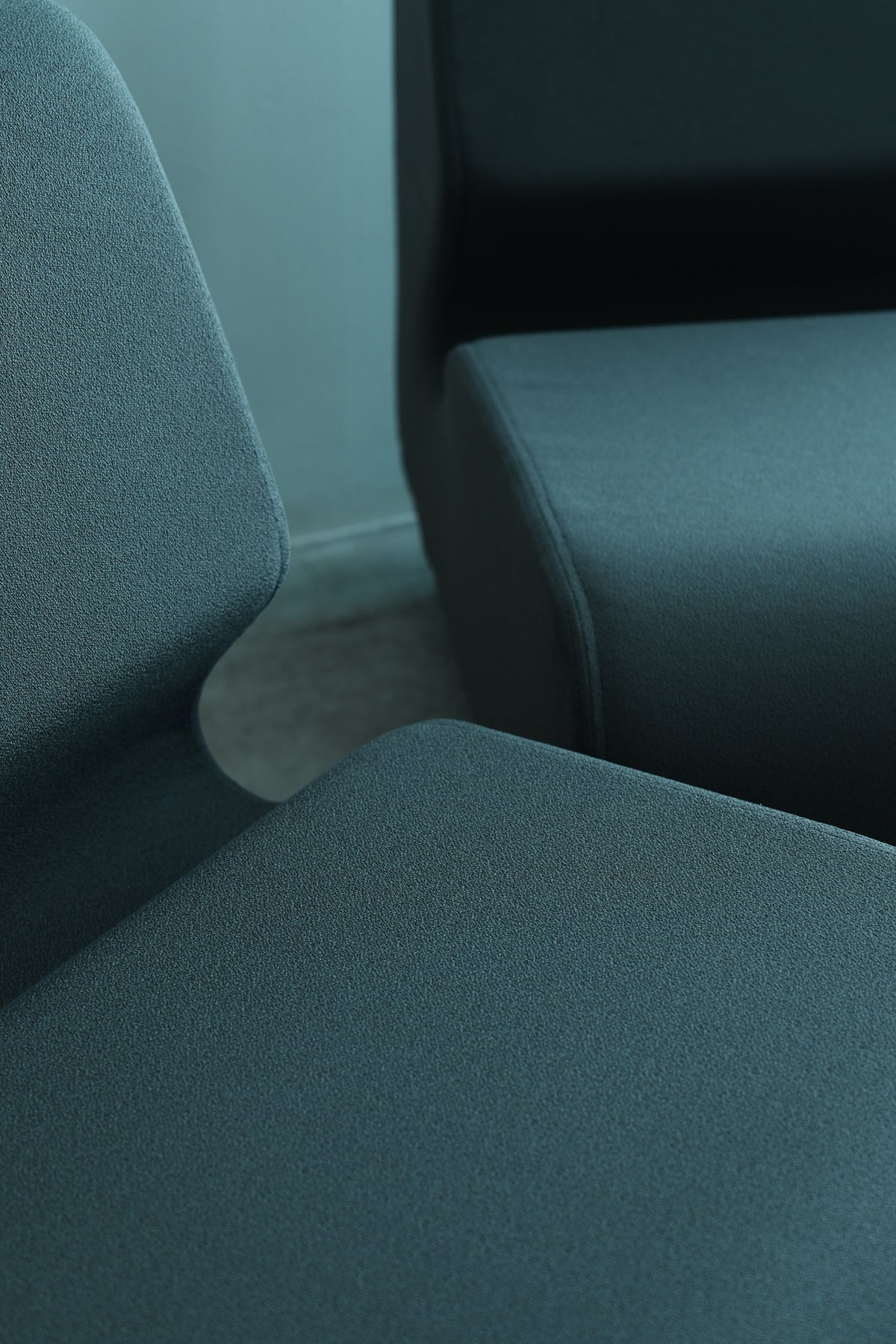 Herman Miller Modular Seating </br> Designed by Don Chadwick </br> 2-Piece Set